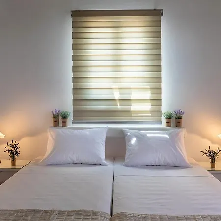 Bed and Breakfast Mare Γαλησσάς